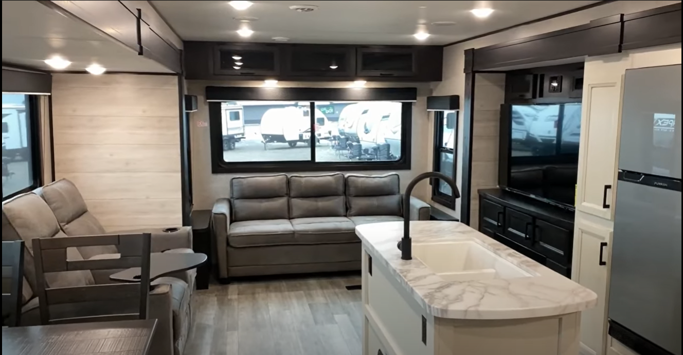 2023 Jayco Jay Flight 334 RTS: Affordable RV with Spacious Living Space