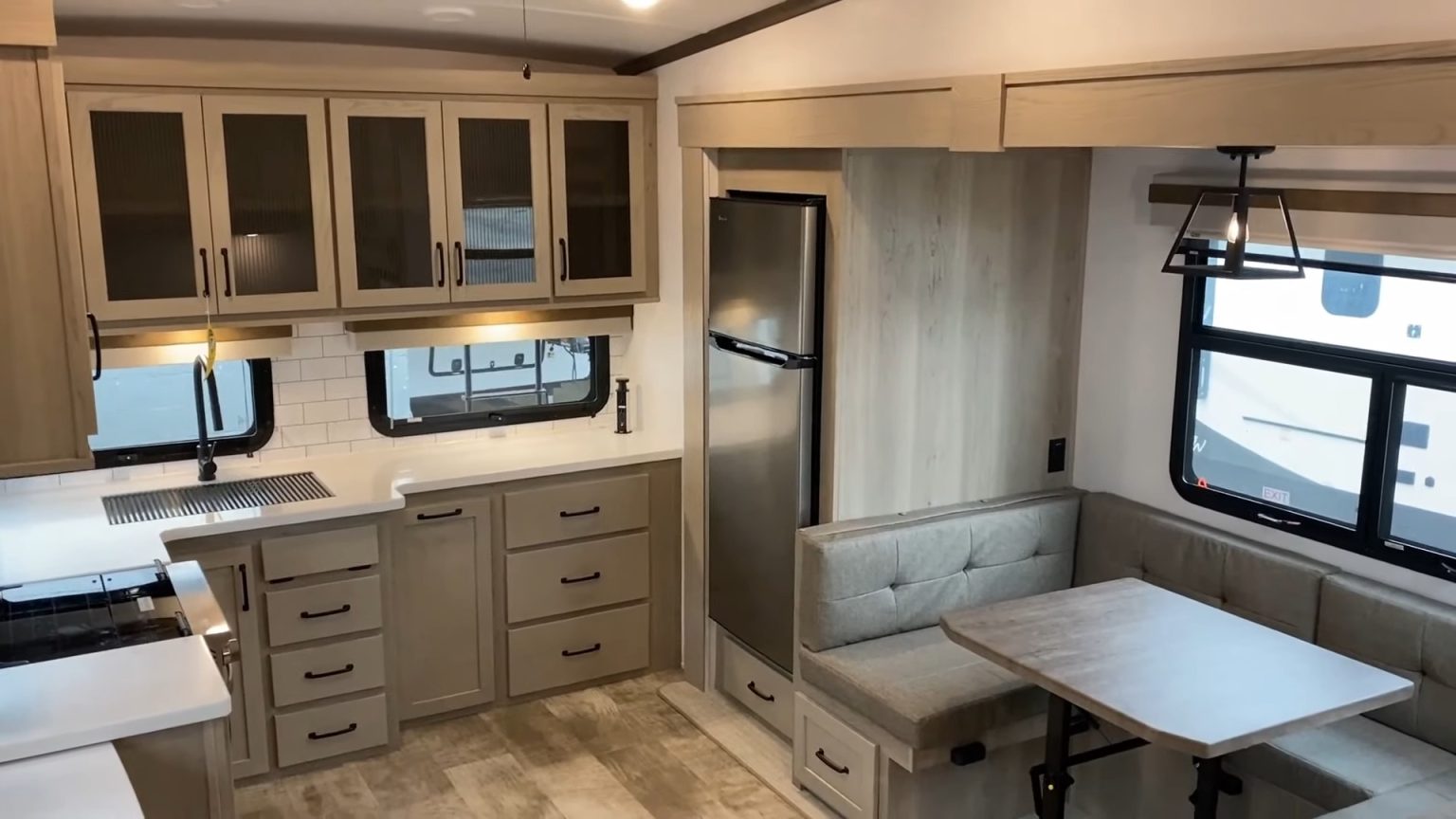 2024 Rockwood & Flagstaff 301RK Fifth Wheel Review