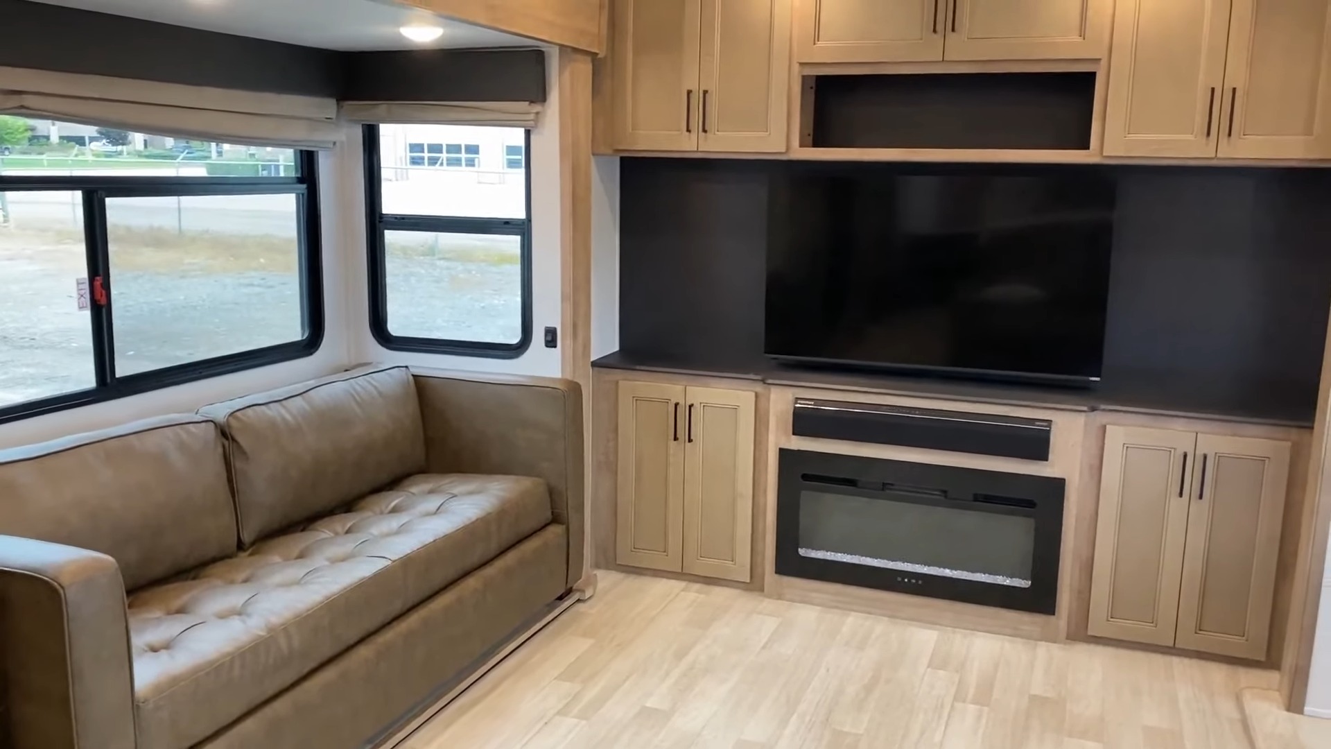 Keystone RV 2024 Arcadia 294SLRD Review