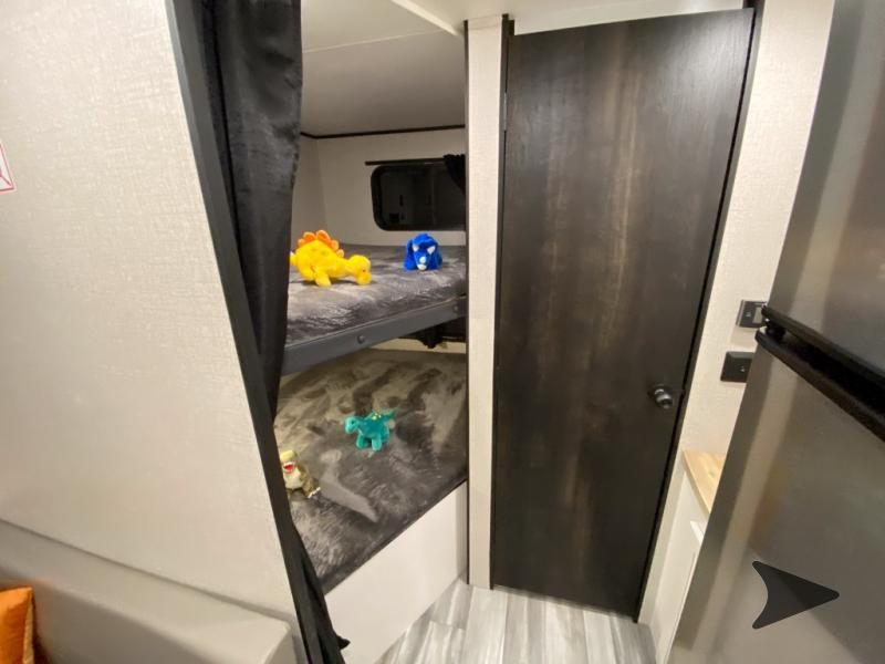 Bunks inside the Go Play 26BH