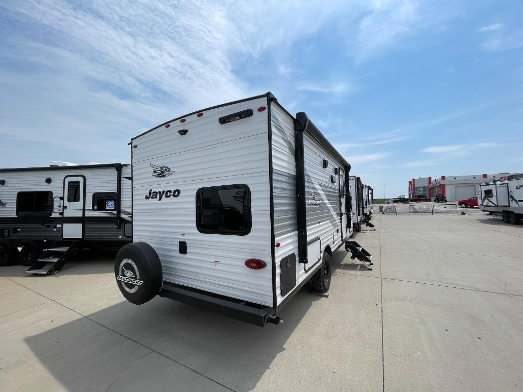 rear of the jay flight slx 197MB