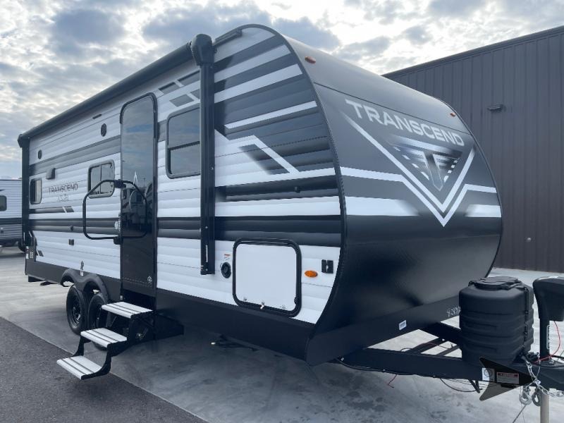 Grand Design Trancend ONE- exterior profile of camper