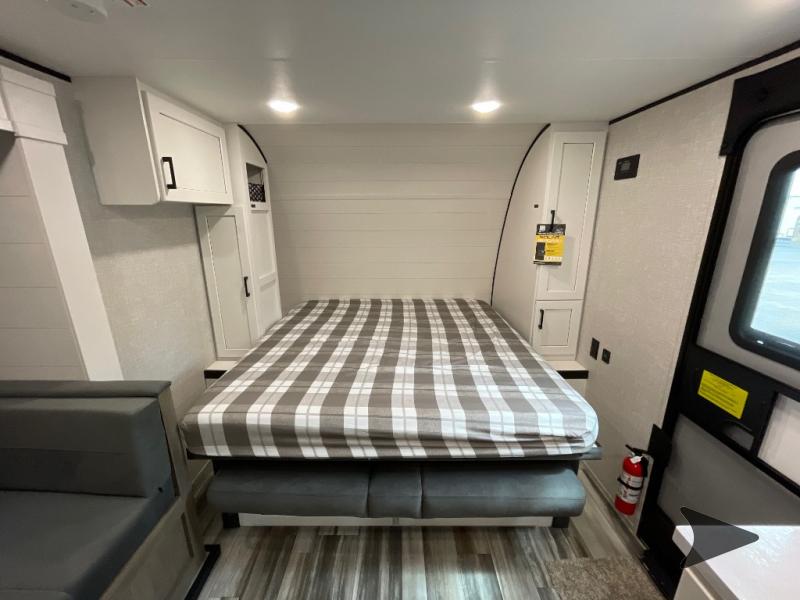 jay flight 197MB murphy bed