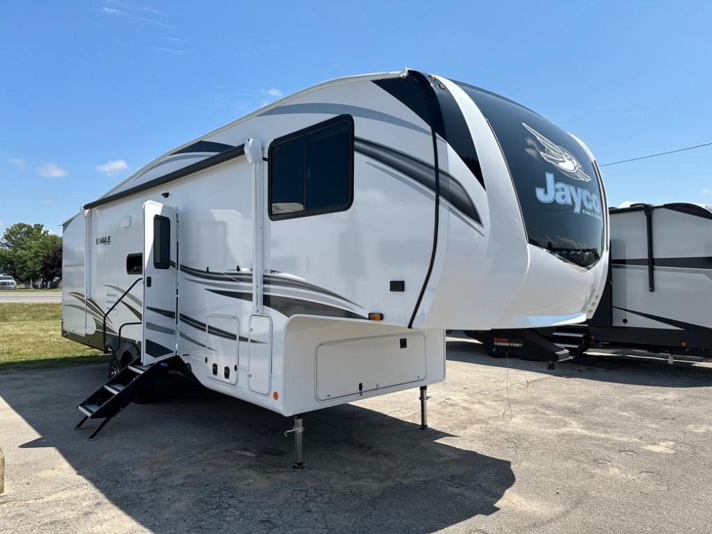 exterior of  Jayco Eagle 29.5BHDS