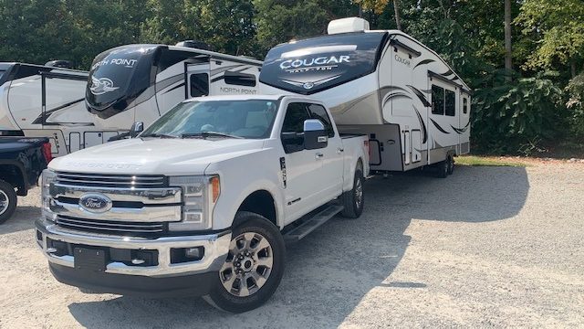 Cougar 5th wheel on truck